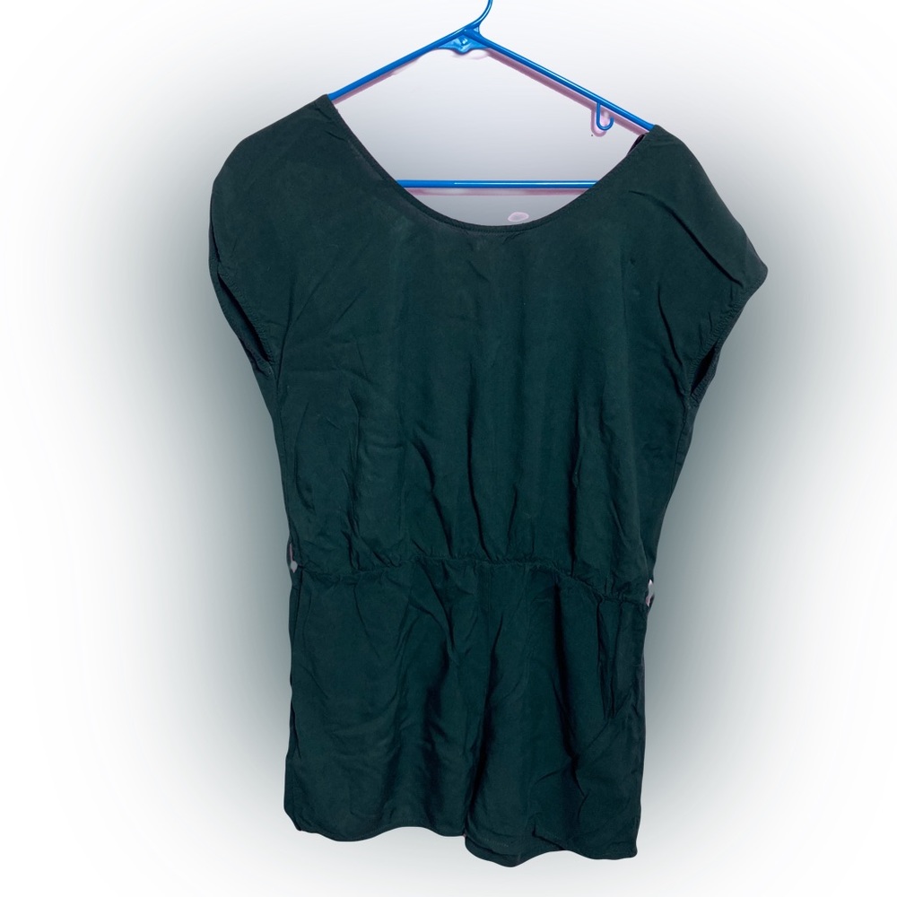 Chic Green Romper – Short Sleeve, Comfortable Fit, Size Large